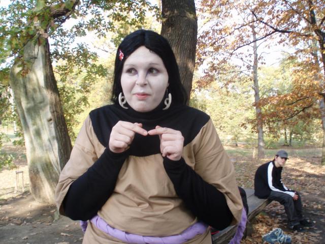 Orochimaru se sponečkou 